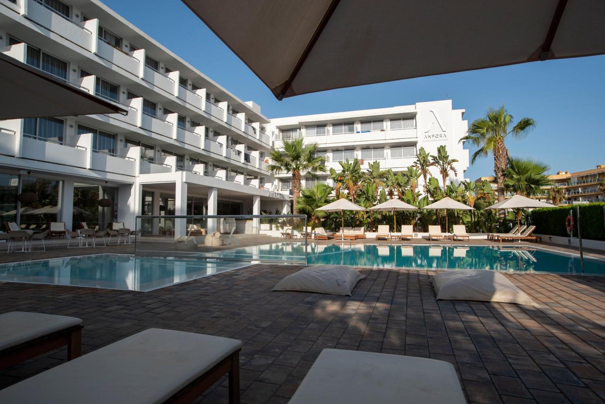 Hotel Anfora Ibiza Es Cana Exterior foto